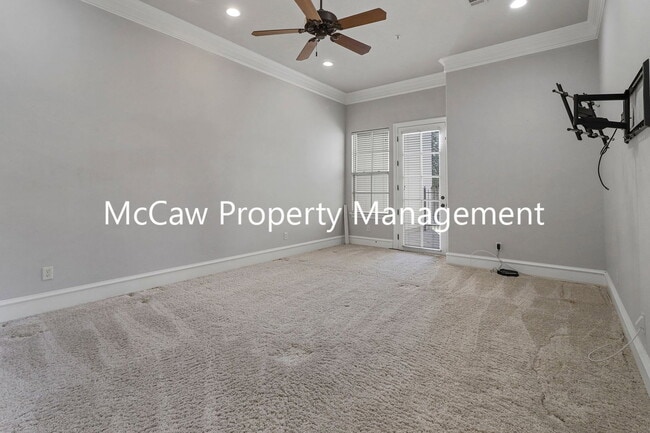 Building Photo - 1542 Pecan Crossing Dr