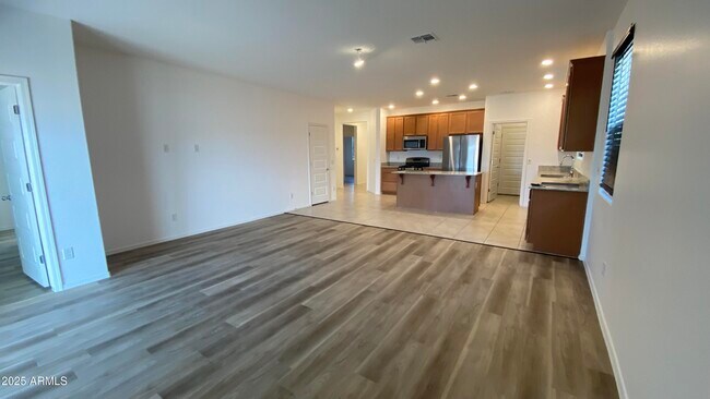 Building Photo - 13171 W Buckskin Trl