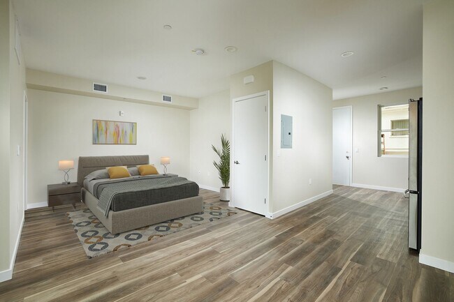 Interior Photo - 4130 Louisiana