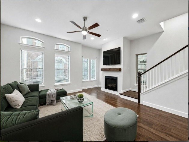 Building Photo - 1367 Branchwood Pl