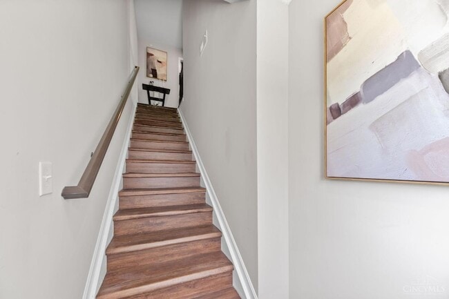 Building Photo - 108 Old Pond Rd