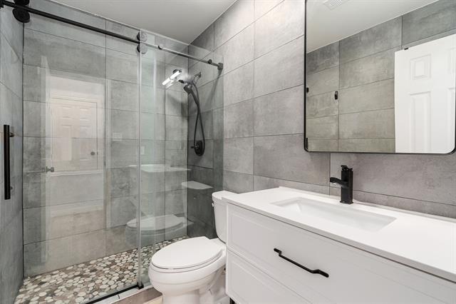 Building Photo - 8204 Bartley Cir