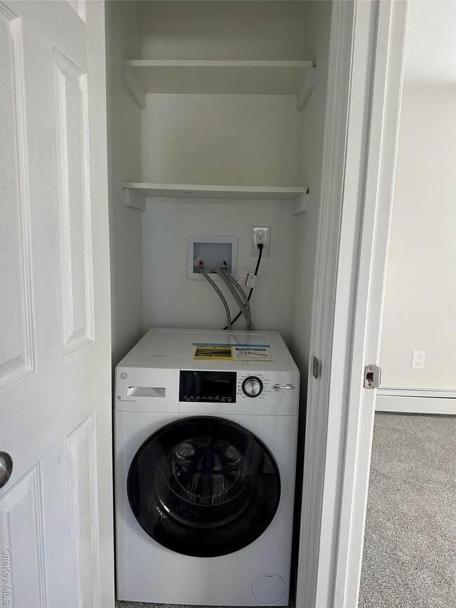 Building Photo - 753 S Walnut St