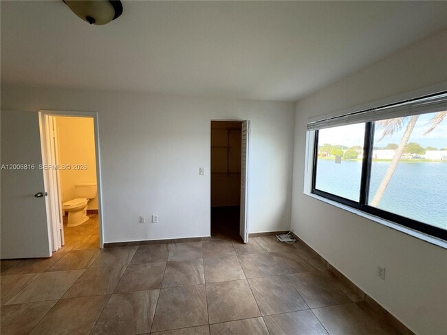 Building Photo - 401 NW 109th Ave