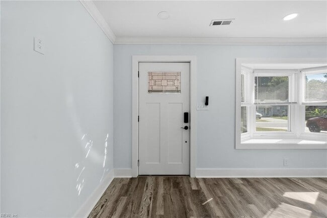 Building Photo - 8229 Gygax Rd