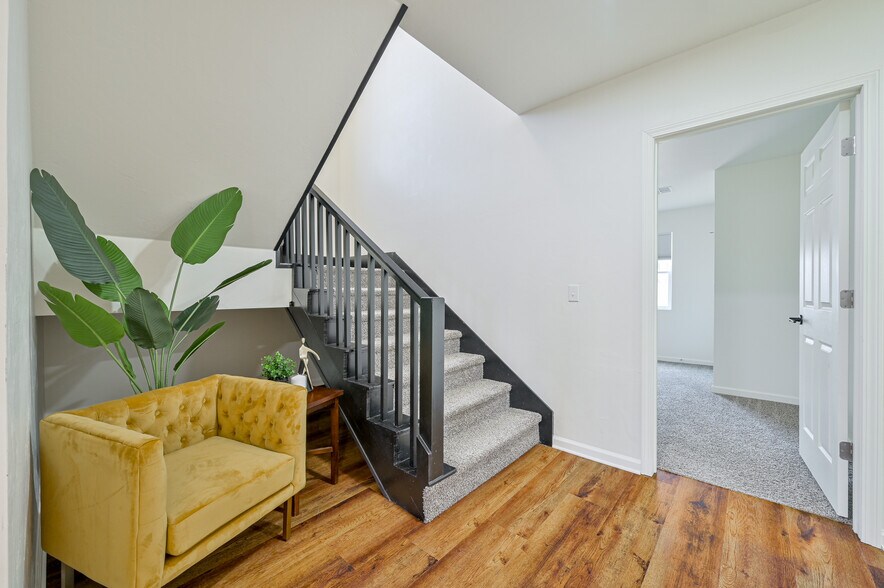 Building Photo - 4330 Granger St