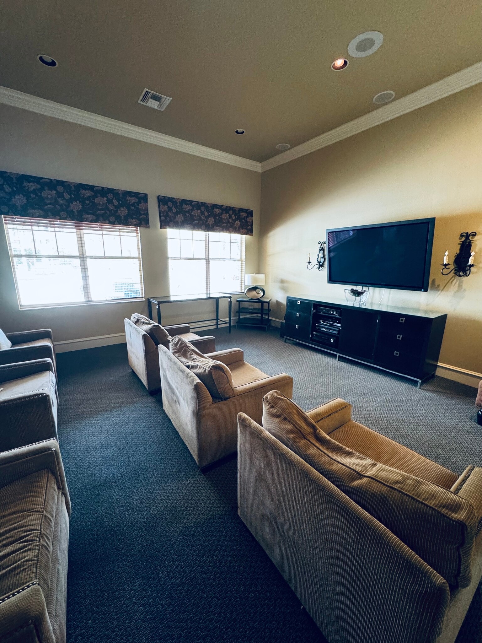 Building Photo - 6510 Emerald Dunes Dr