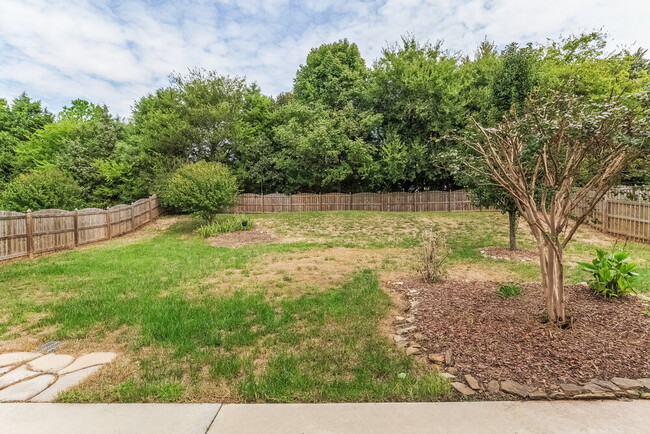 Building Photo - 14910 Asheton Creek Dr