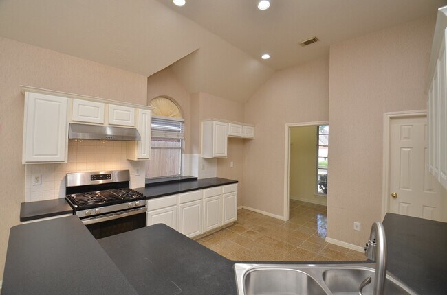 Building Photo - 8815 Barron Wood Cir E