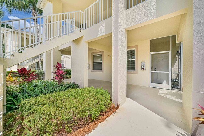 Building Photo - ** Stoneybrook Estero - 1st Floor Condo - Turn-Key & Furnished Rental **