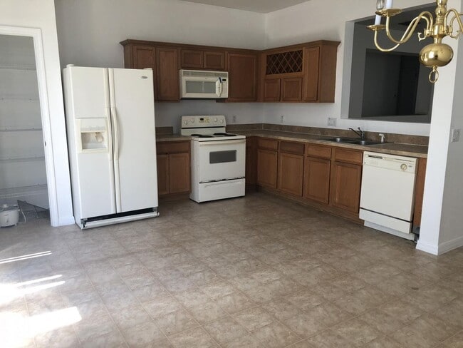 Building Photo - Wonderful 3 bedroom Home