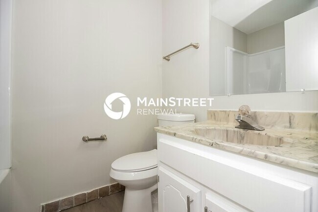 Building Photo - 3 Bedroom Pet-Friendly Home in Memphis, TN with Main Street Renewal
