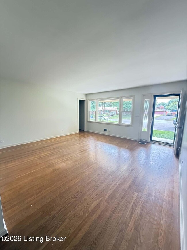 Building Photo - 4012 White Plains Ct