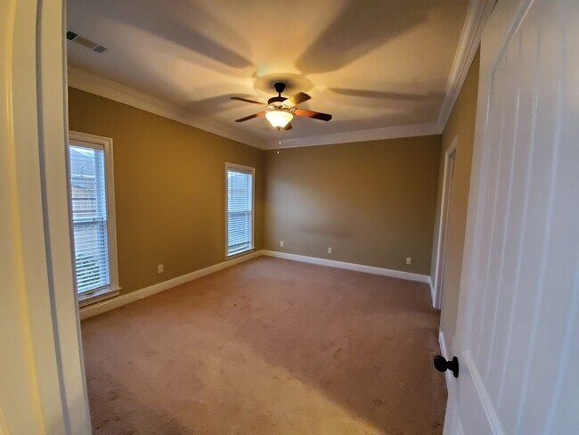 Building Photo - 9737 Faversham Ct