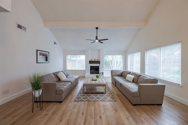 Building Photo - 12719 Ashford Knoll Dr