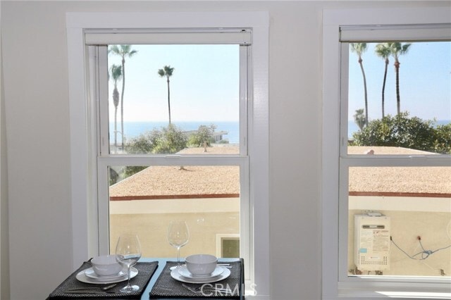 Building Photo - 662 S Coast Hwy