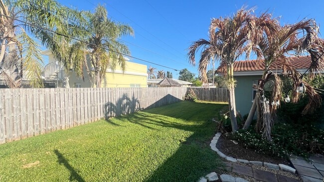 Building Photo - IMMACULATE 4 Bedroom, 2 Bathroom Home in Cocoa Beach!! ONLY MINUTES from the Beach!! (Lawn Care I...