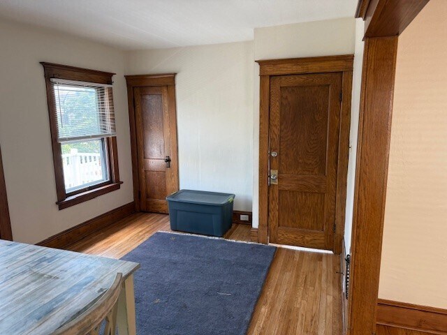 Building Photo - 430 Colvin Ave