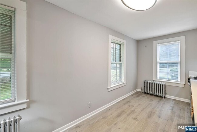 Building Photo - 68 Wyckoff Ave