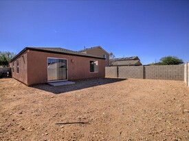 Building Photo - 3967 E Zeona Dr