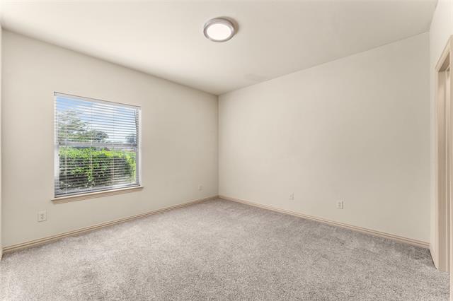 Building Photo - 509 Mariner Dr