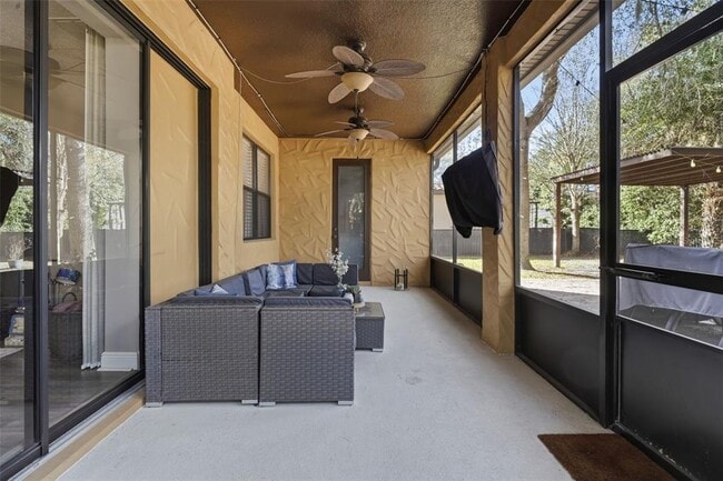 Building Photo - 119 Elissar Dr