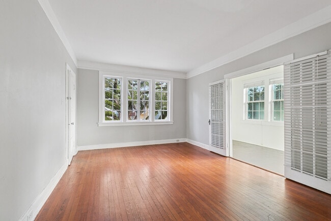 Building Photo - 2832 Palmer Ave