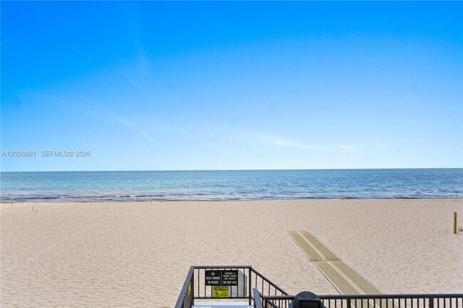 Building Photo - 4280 Galt Ocean Dr