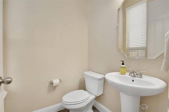 Building Photo - 7305 Rockford Ct