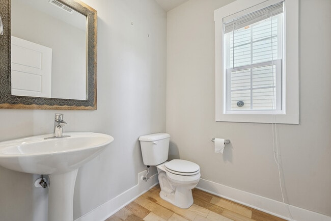 Building Photo - 444 Beacon Ridge Blvd