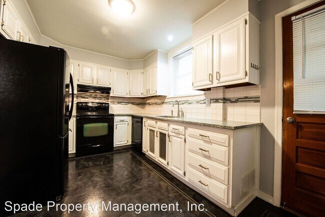 Building Photo - 3 br, 1.5 bath House - 2122 W Liberty Street