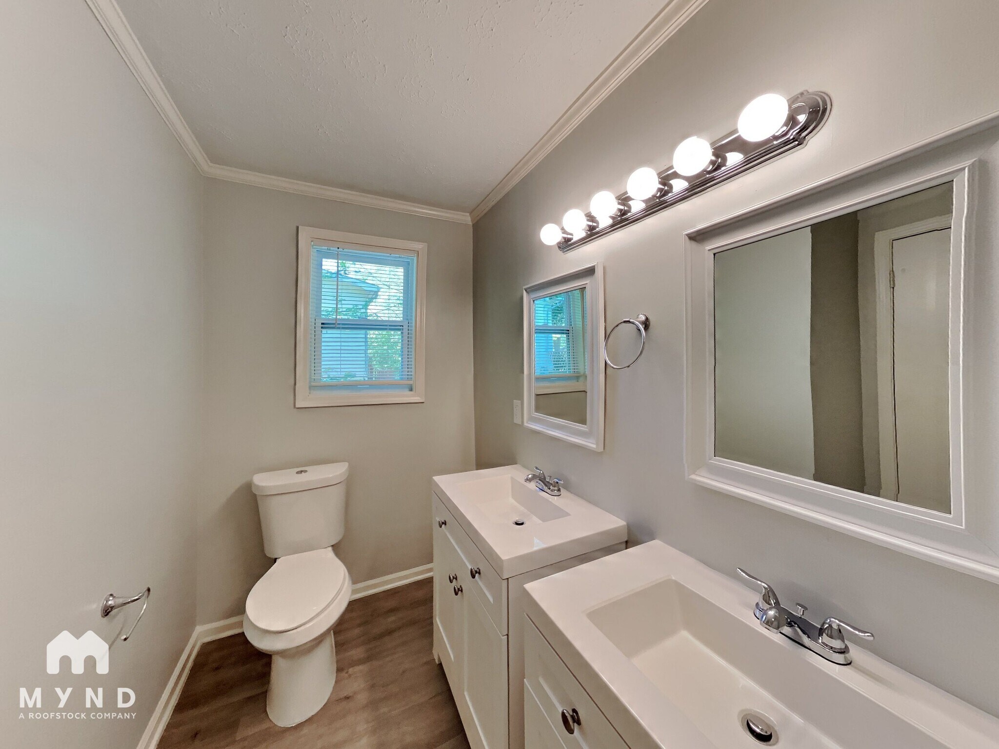 Building Photo - 1407 Sycamore Dr NW