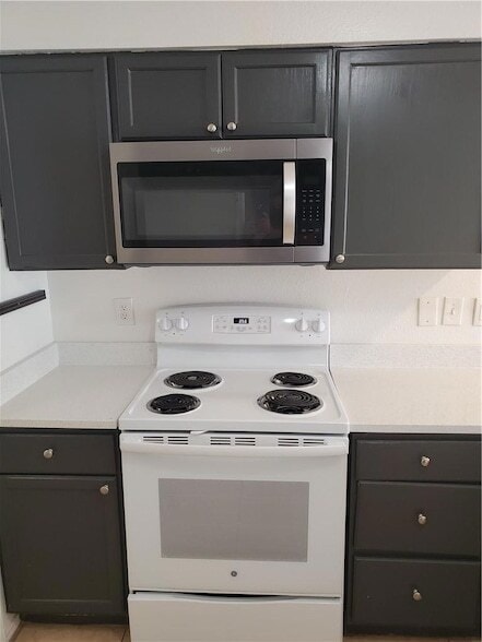 Building Photo - 4208 Duval Rd