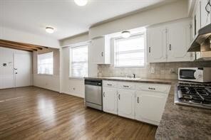 Building Photo - 2120 Healey Dr