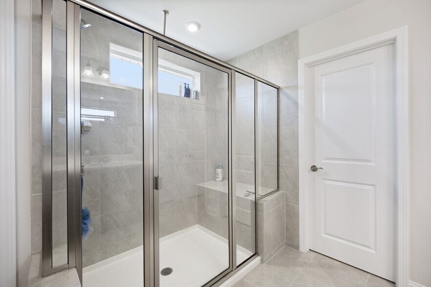 Building Photo - 268 Heron Creek Dr