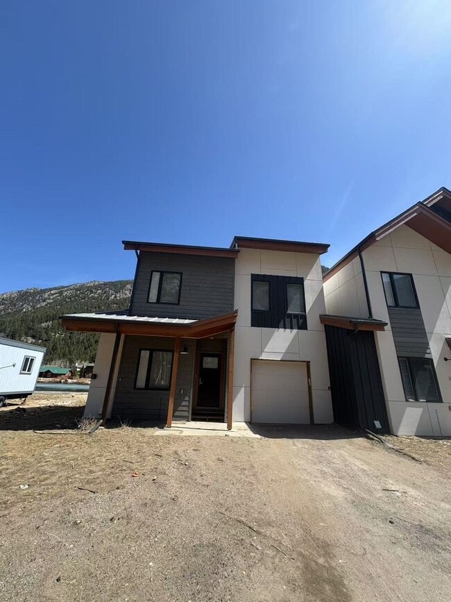 Building Photo - Single Family House in Georgetown