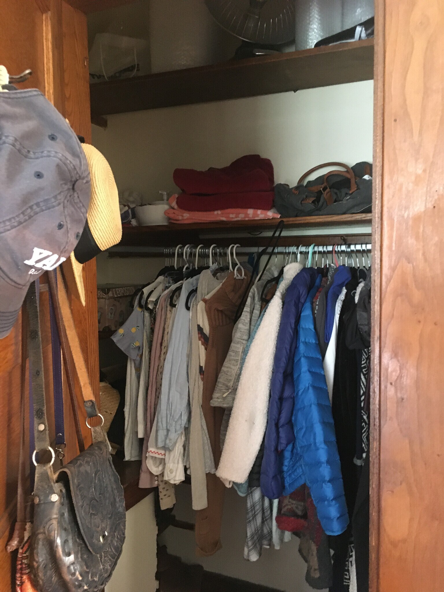 closet - 266 Willow St