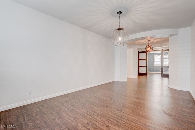 Building Photo - 2489 Cingoli St