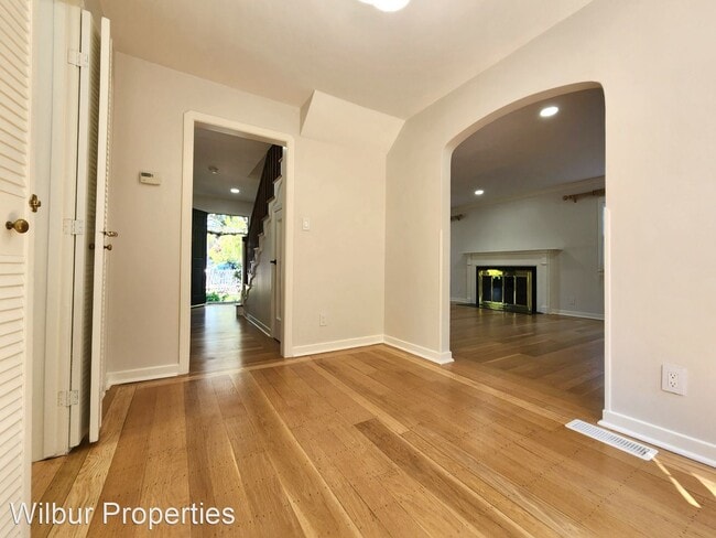 Building Photo - 3 br, 2 bath House - 452 9th Ave