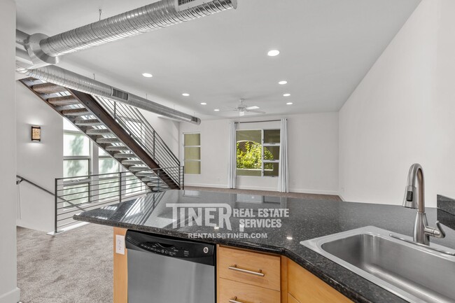 Building Photo - Industrial Loft in Fabulous Downtown Neigh...