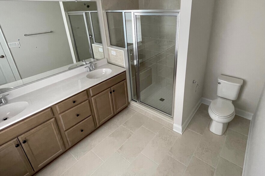 Building Photo - 115 Wellie Hl Pl