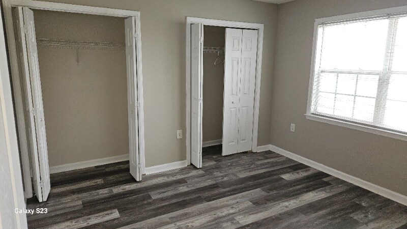 Building Photo - 894 Prince St