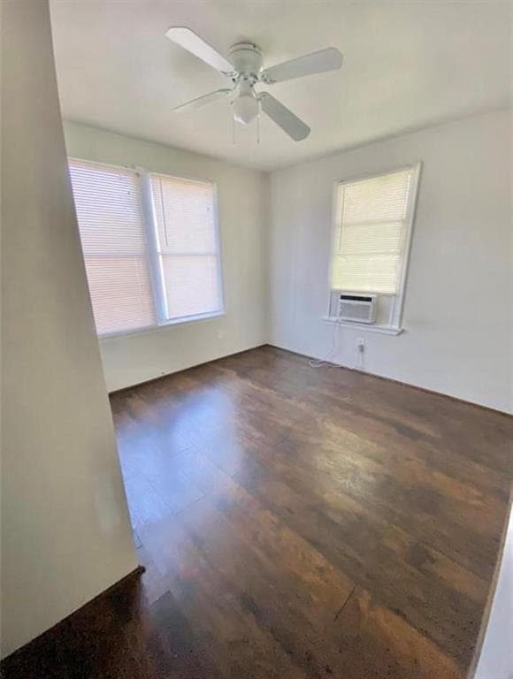 Building Photo - 5618 E Crosstimbers St