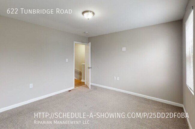 Building Photo - 622 Tunbridge Rd