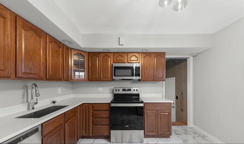 Building Photo - 11600 S Kilbourn Ave