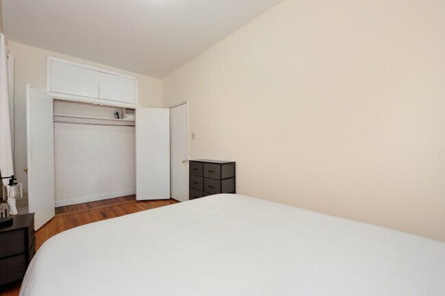 Building Photo - 342-344-344 E 92nd St