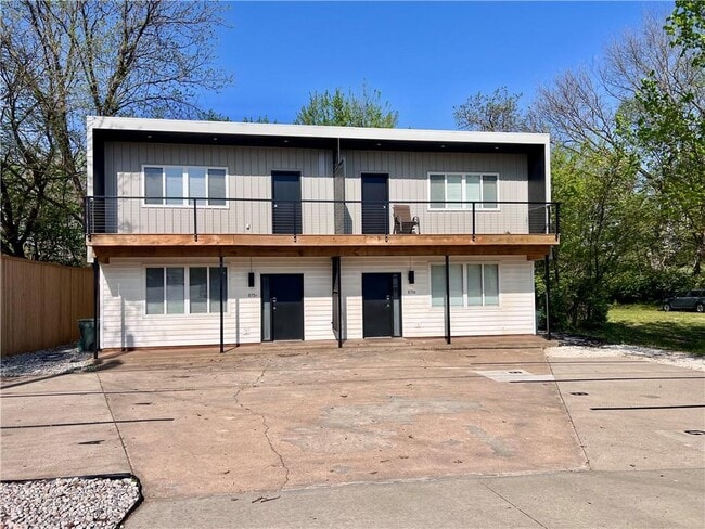 Building Photo - 875 S Lt Col Leroy Pond Ave