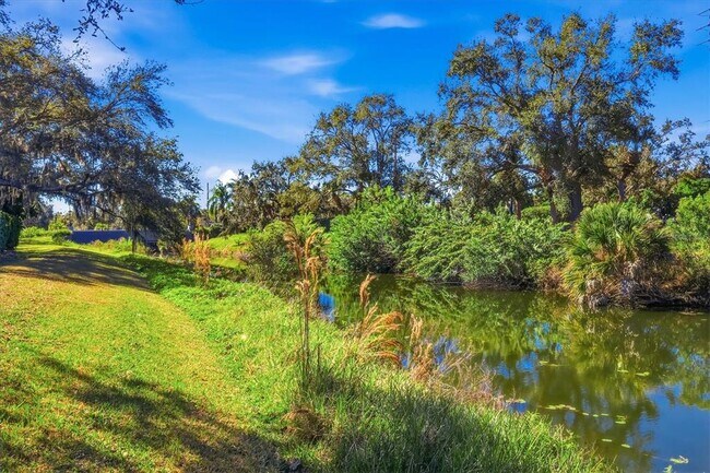 Building Photo - 4600 Deer Trail Blvd