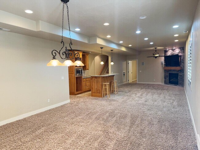 Building Photo - 1724 Ellerbeck Ln