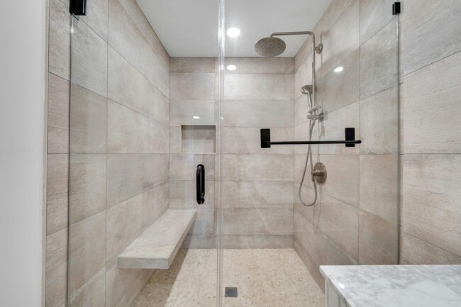 Building Photo - 316 Palisade Ave